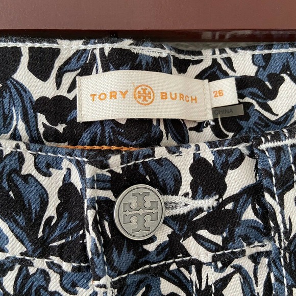 Tory Burch Blaire Floral Print Super Skinny Jeans - Picture 6 of 8